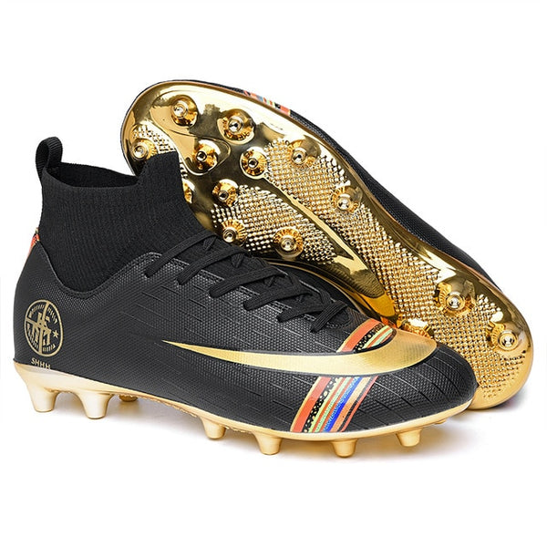 Gold bottom men's soccer shoes