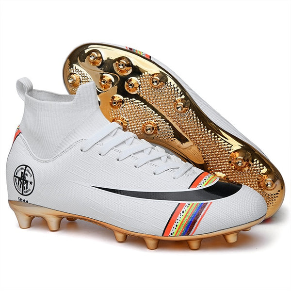 Gold bottom men's soccer shoes